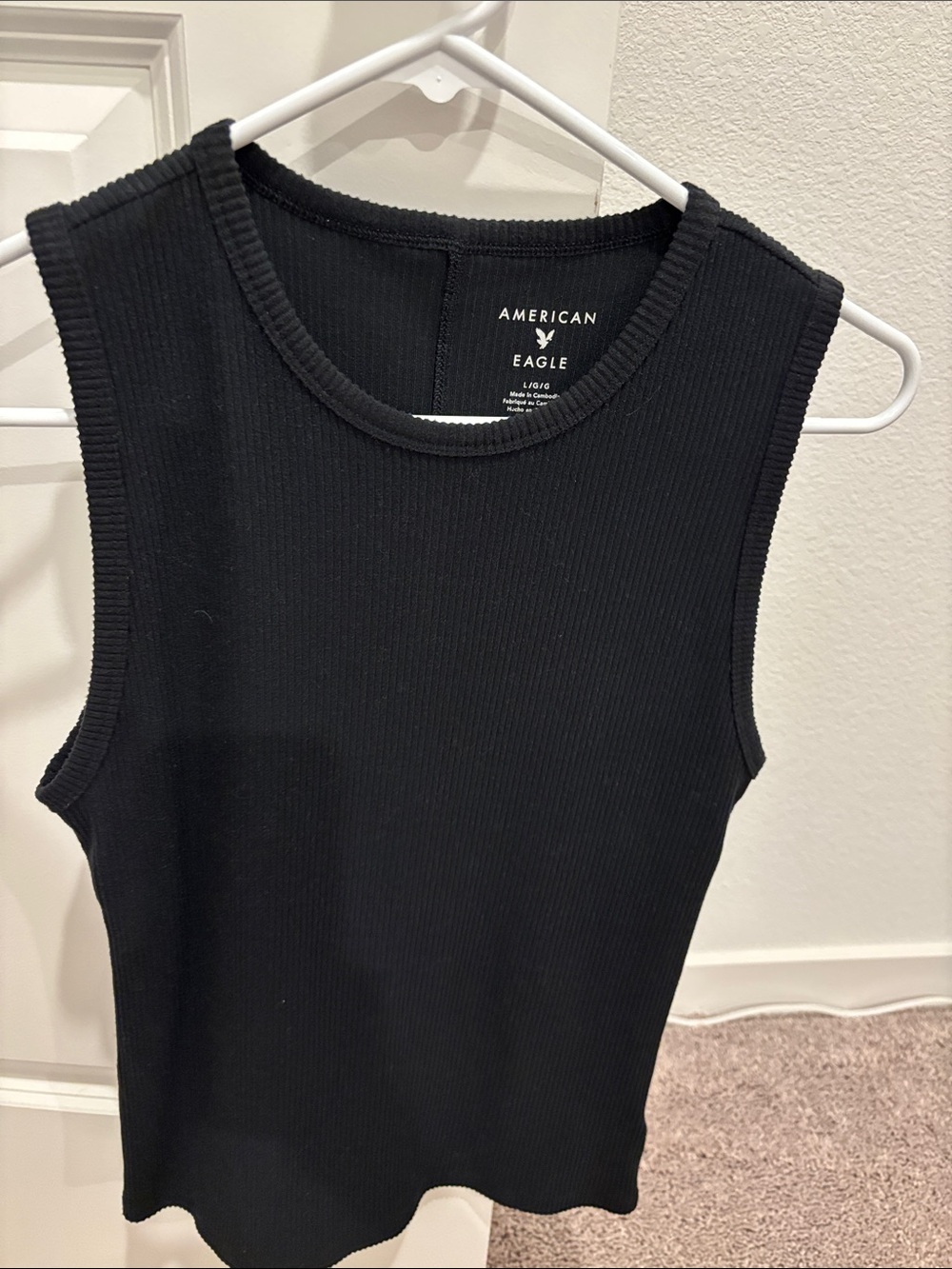 American Eagle Outfitters Black Ribbed Crewneck Tank